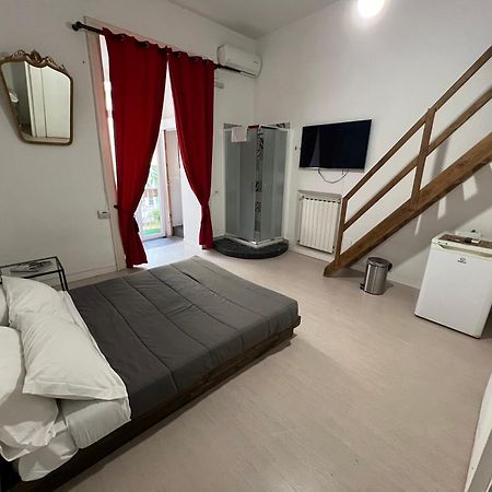 Carafa'S Central Apartment By Hhn Napoli Dış mekan fotoğraf
