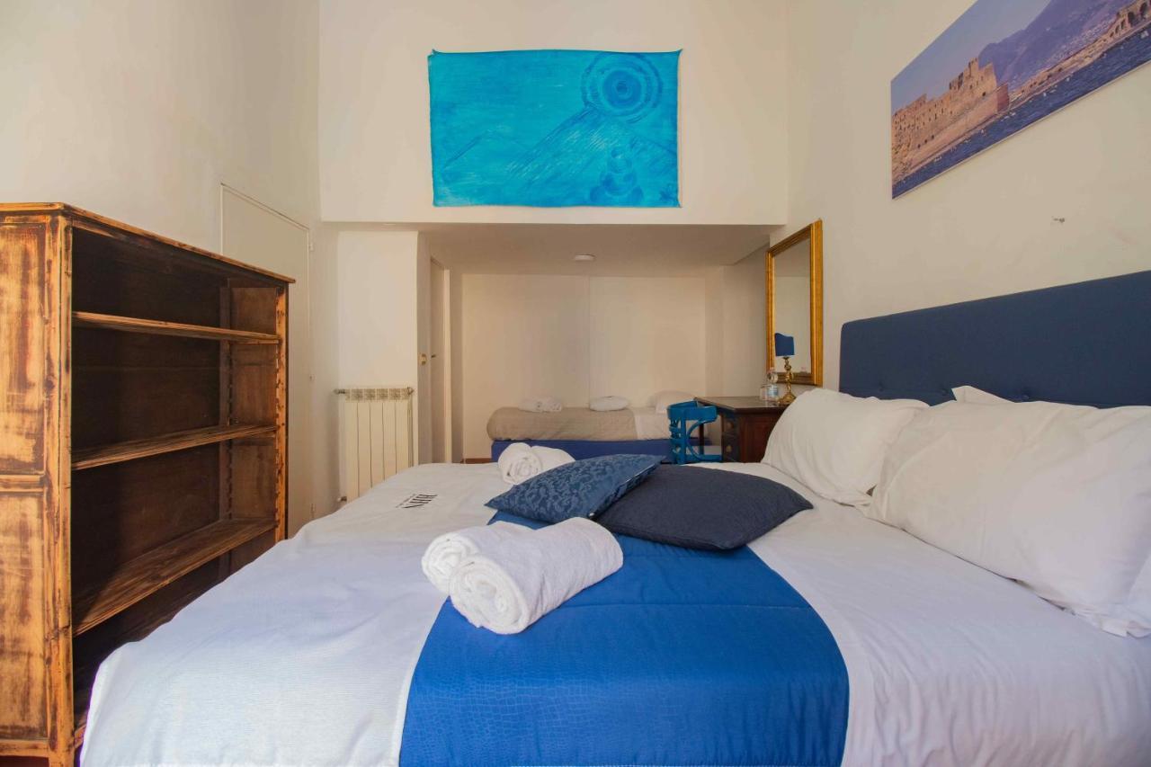 Carafa'S Central Apartment By Hhn Napoli Dış mekan fotoğraf