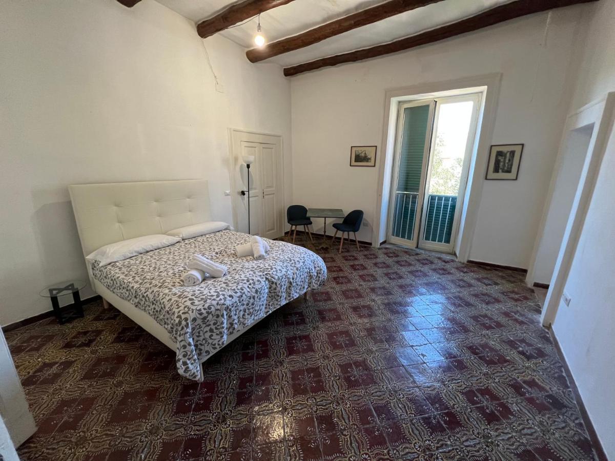 Carafa'S Central Apartment By Hhn Napoli Dış mekan fotoğraf
