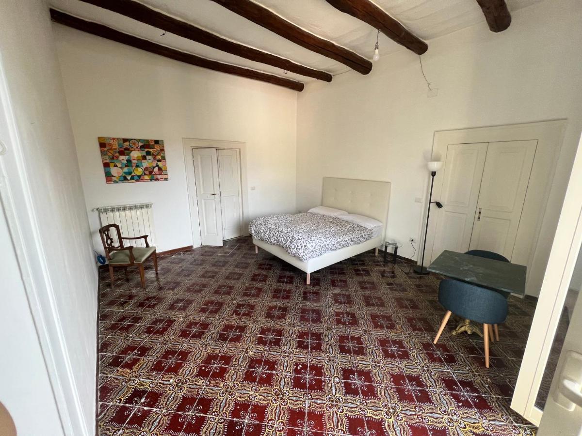 Carafa'S Central Apartment By Hhn Napoli Dış mekan fotoğraf