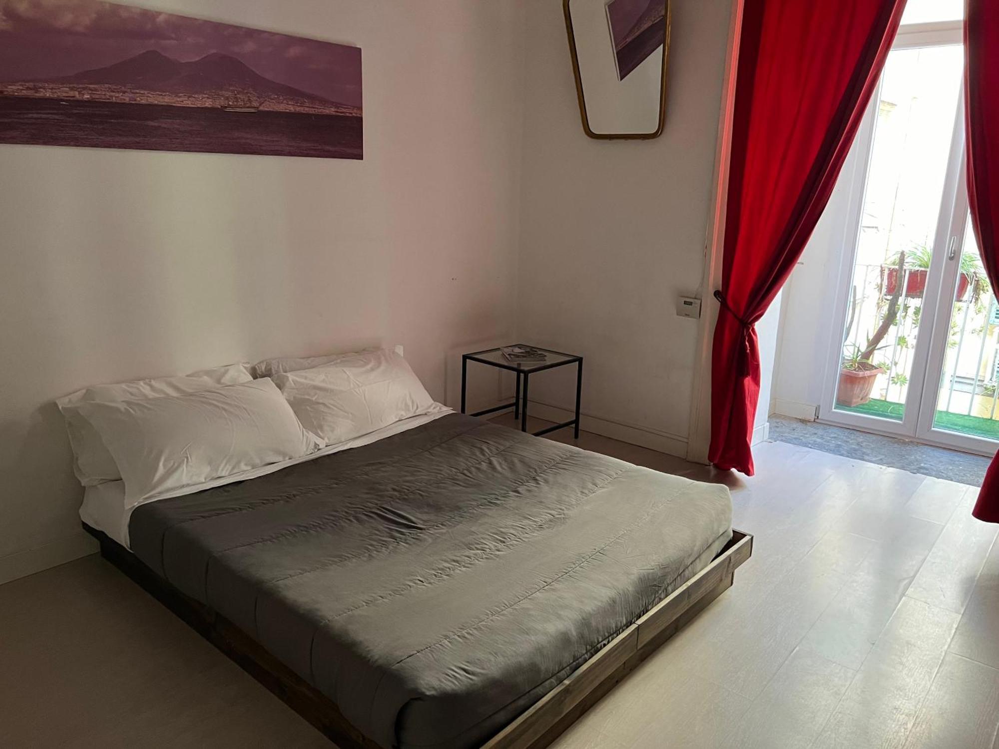 Carafa'S Central Apartment By Hhn Napoli Dış mekan fotoğraf