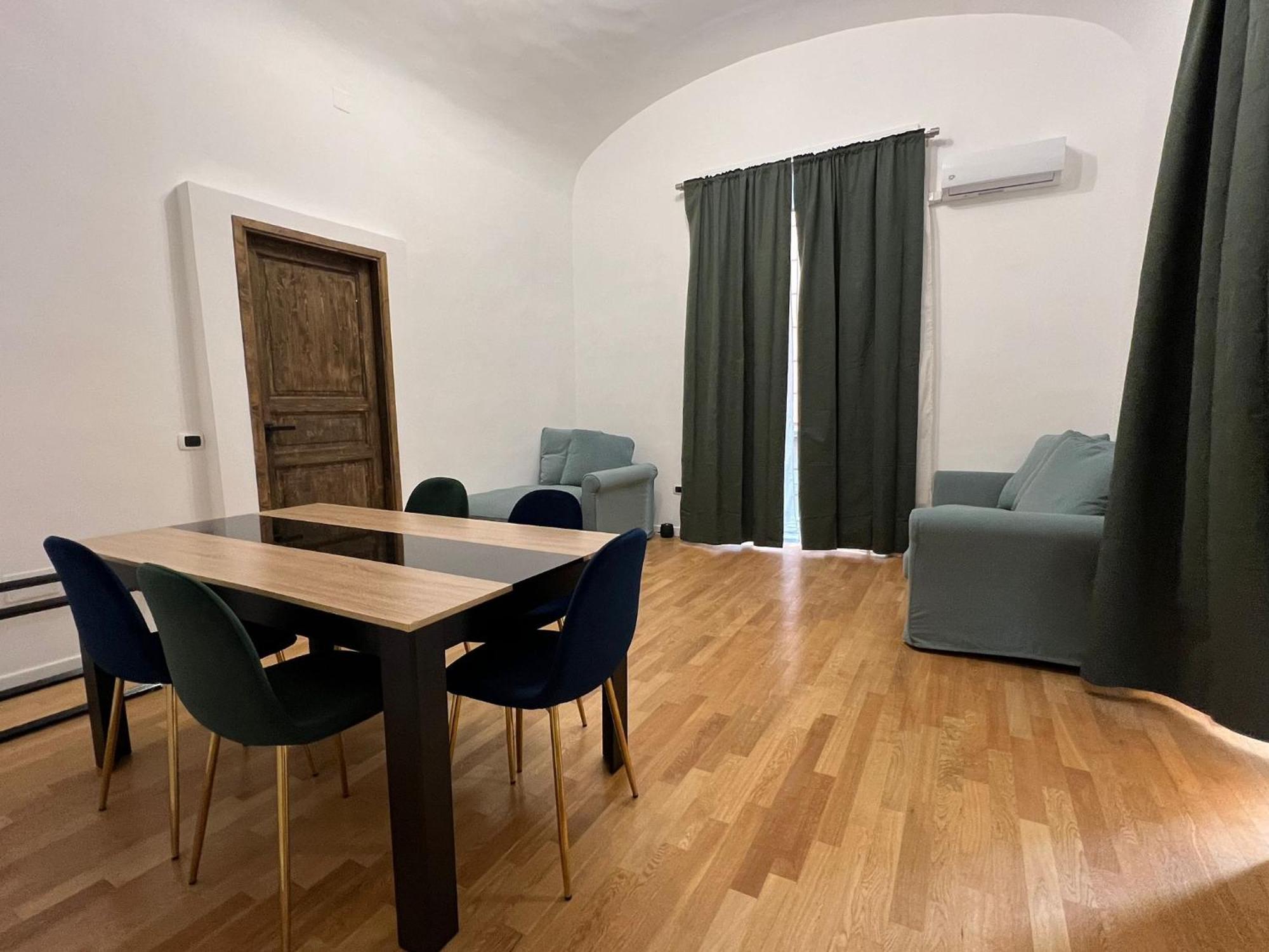 Carafa'S Central Apartment By Hhn Napoli Dış mekan fotoğraf