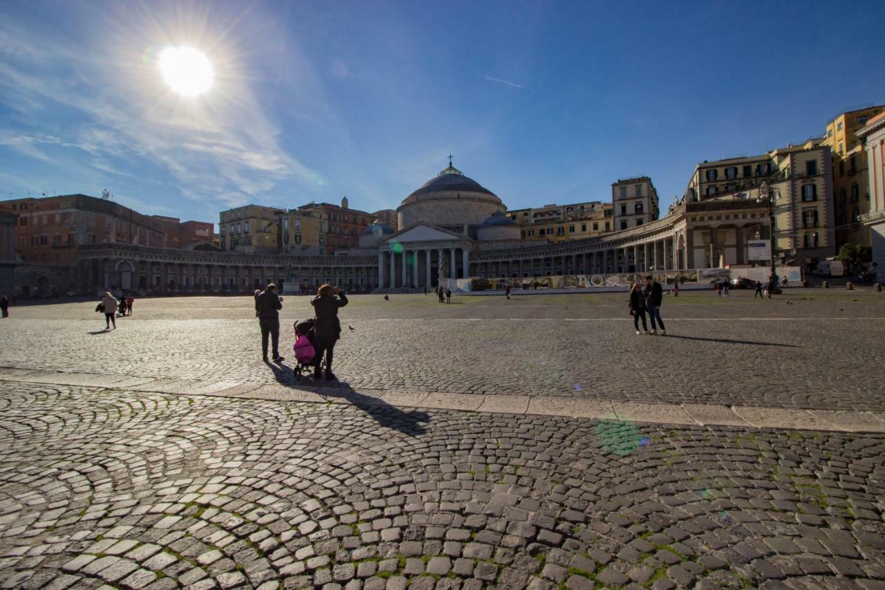 Carafa'S Central Apartment By Hhn Napoli Dış mekan fotoğraf